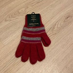 Lothlorian Possum & Merino red and grey possum fiber gloves size M NEVER WORN